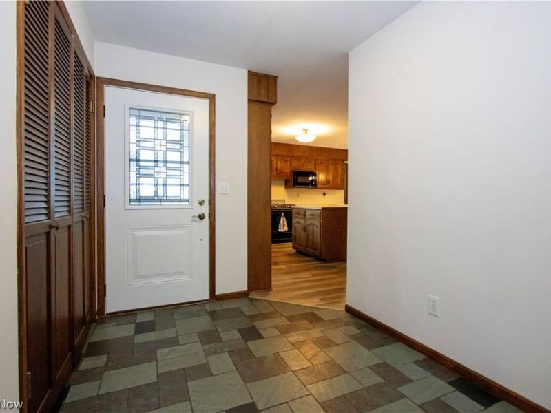 2180 S Carr Road, Orrville, OH 44667 Photo 2