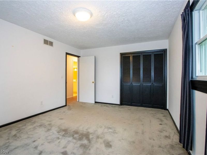 2180 S Carr Road, Orrville, OH 44667 Photo 5