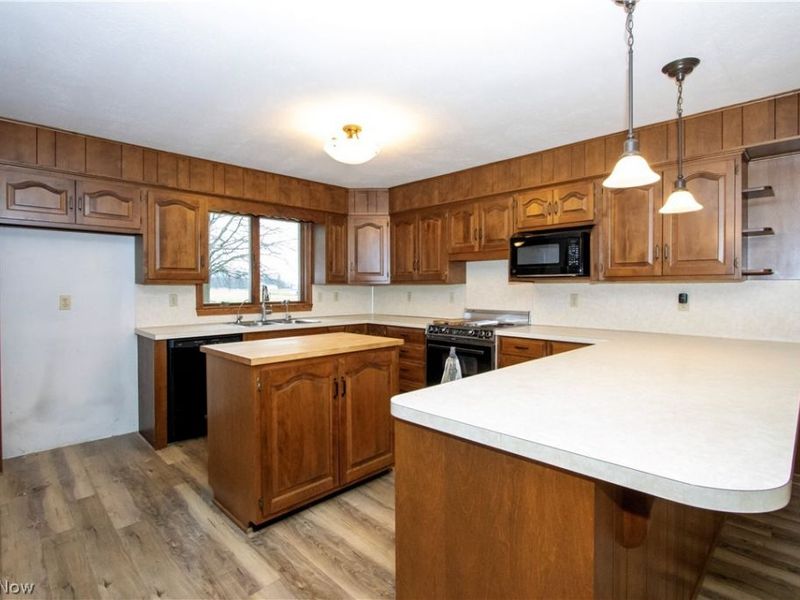 2180 S Carr Road, Orrville, OH 44667 Photo 9