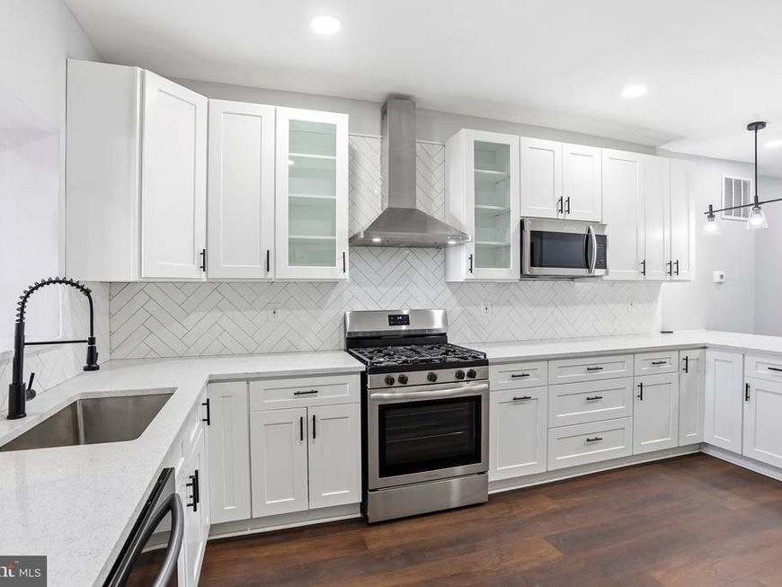 246 S East Avenue , Baltimore, MD 21224 Main Photo