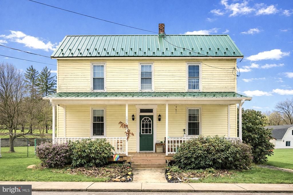 107 Walnut Street, Friendsville, MD 21531 Main Photo