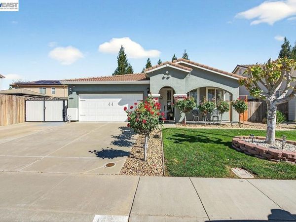 469 Monte Oro St, Manteca, CA 95337