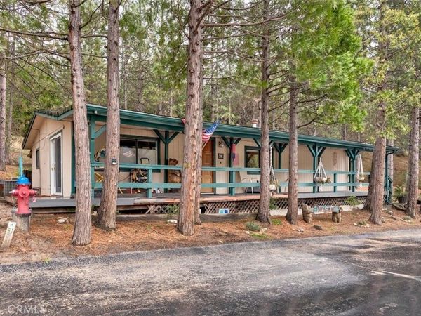 39737 Road 274, Unit 63, Bass Lake, CA 93604