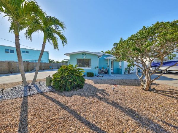 508 129TH AVENUE E, MADEIRA BEACH, FL 33708