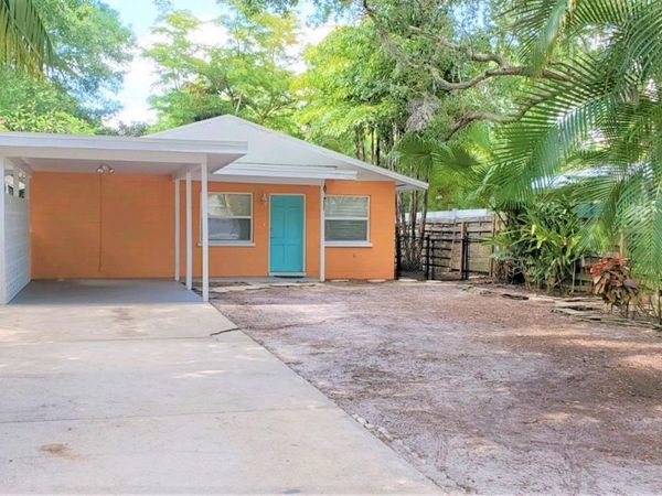 2541 FLOYD STREET , SARASOTA, FL 34239