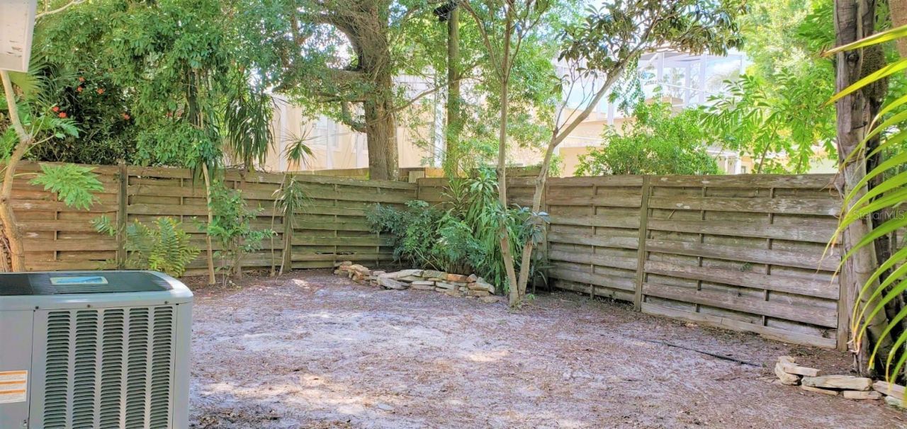 2541 Floyd Street , Sarasota, FL 34239 Photo