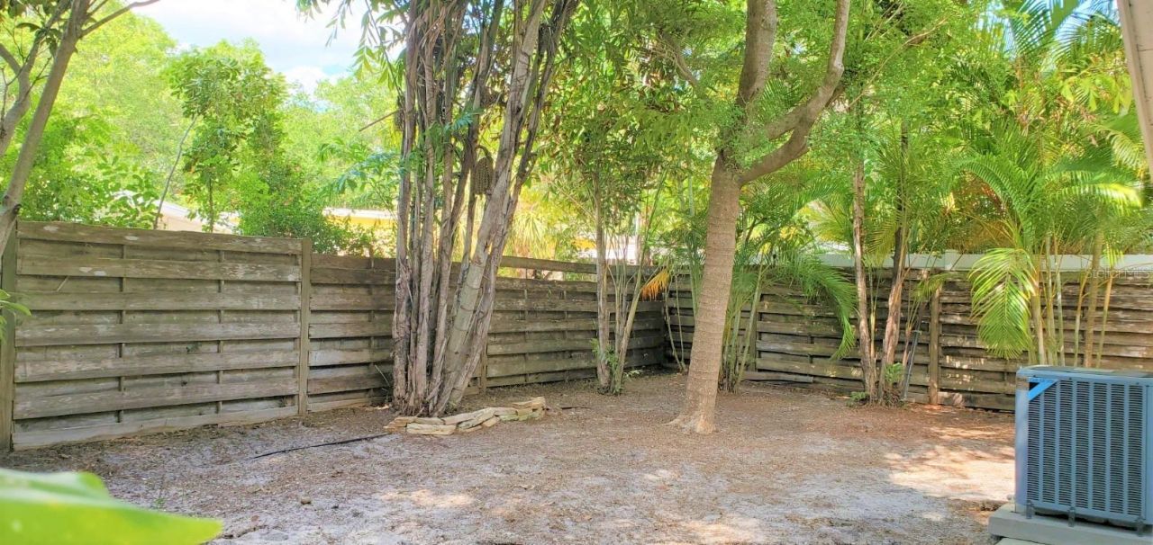 2541 Floyd Street , Sarasota, FL 34239 Photo