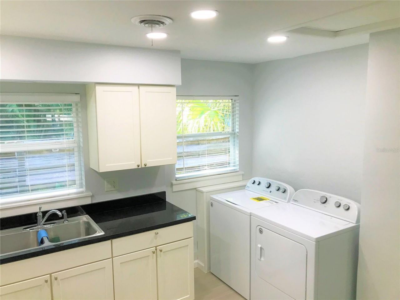 2541 Floyd Street , Sarasota, FL 34239 Photo