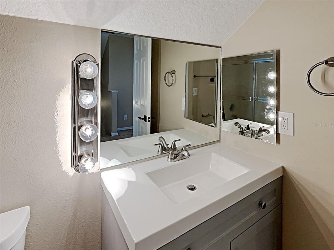 1745 Horsechestnut Court, Trinity, FL 34655 Photo