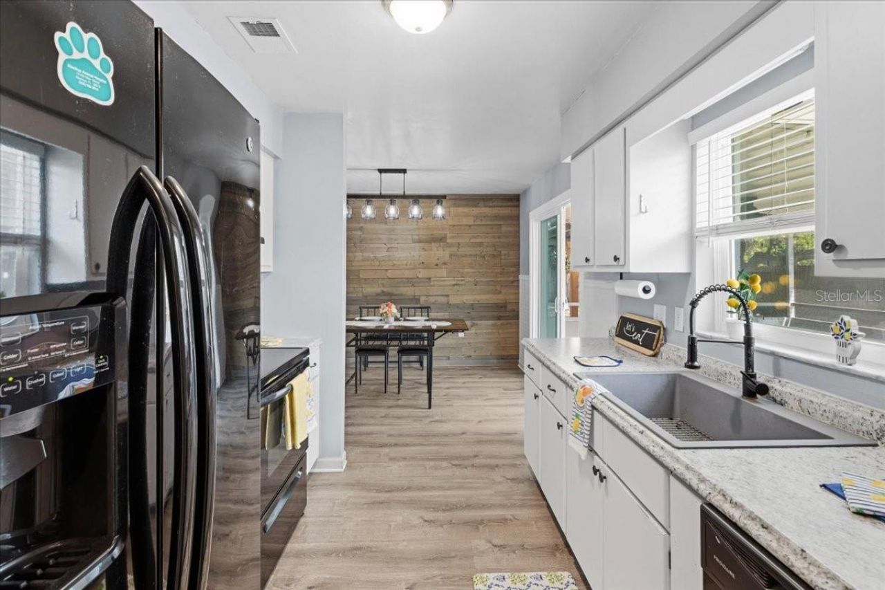 17413 NW 241st Street , High Springs, FL 32643 Photo