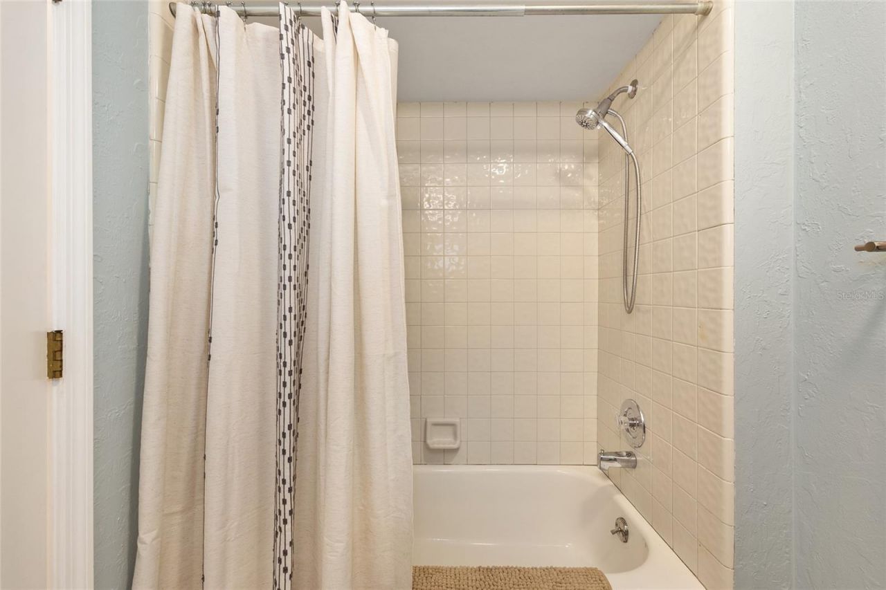 3928 NW 23rd Circle , Gainesville, FL 32605 Photo