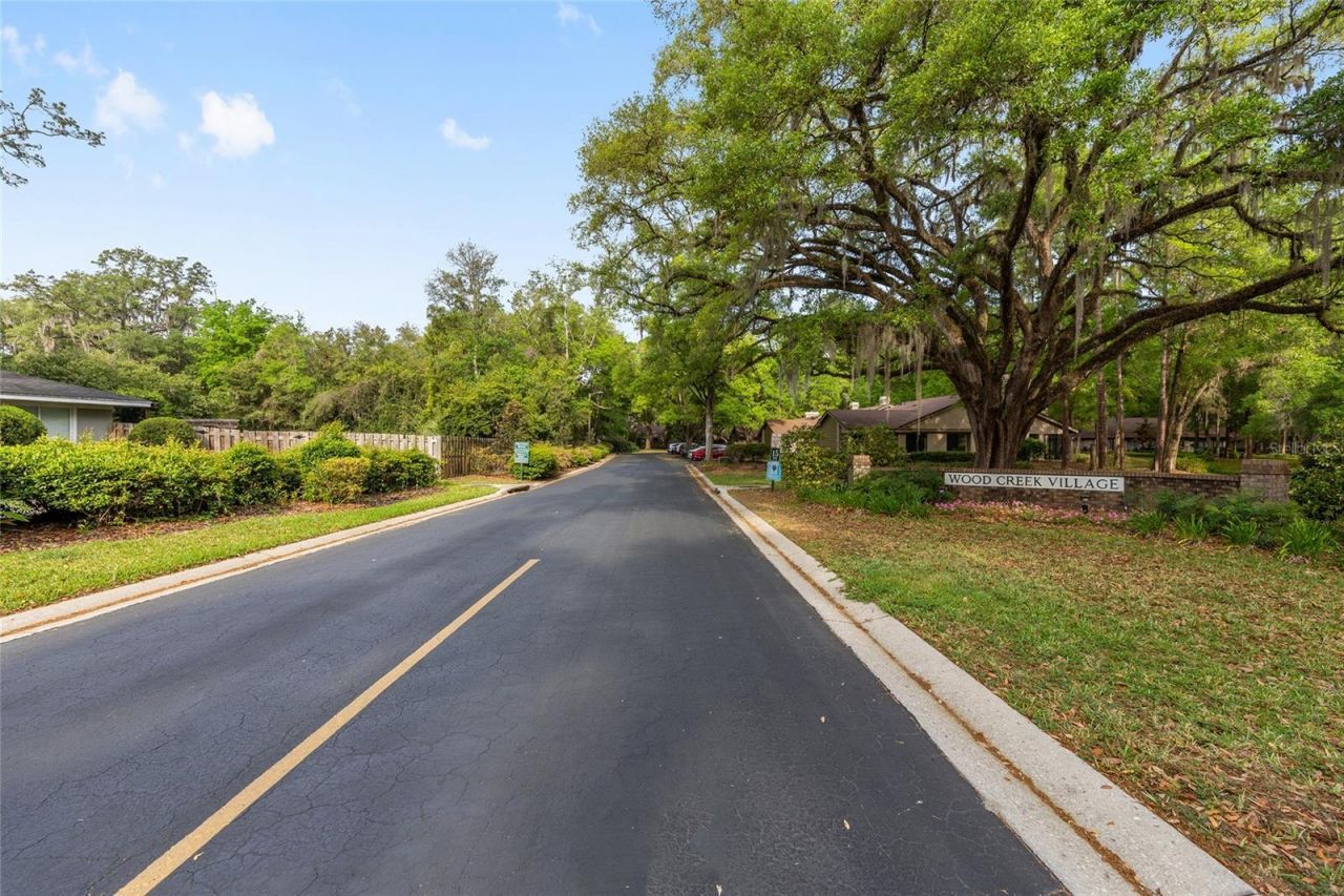 3928 NW 23rd Circle , Gainesville, FL 32605 Photo