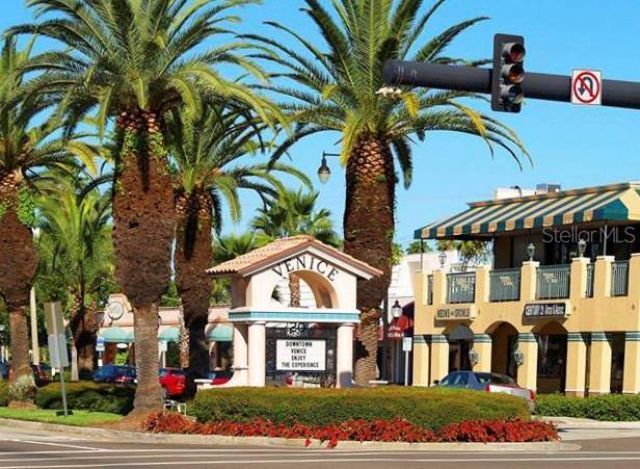 16 Gulf Manor Drive, Venice, FL 34285 Photo