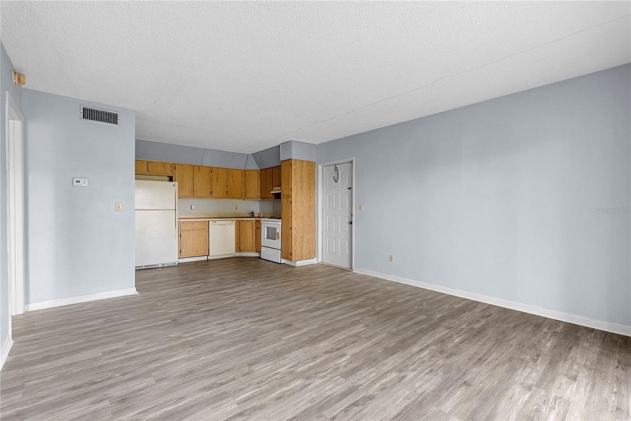 8203 Sun Spring Circle , Unit 62, Orlando, FL 32825 Photo