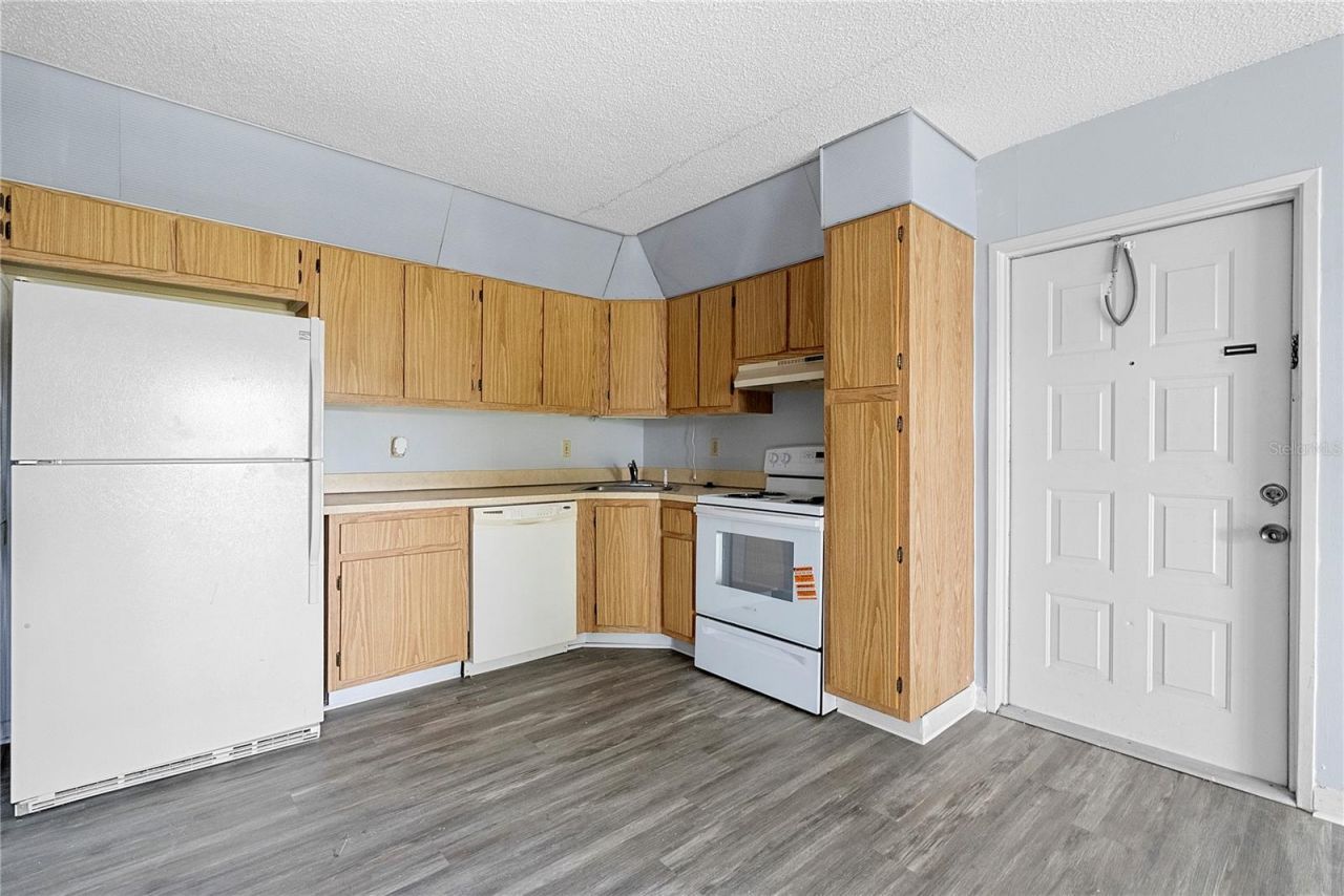 8203 Sun Spring Circle , Unit 62, Orlando, FL 32825 Photo