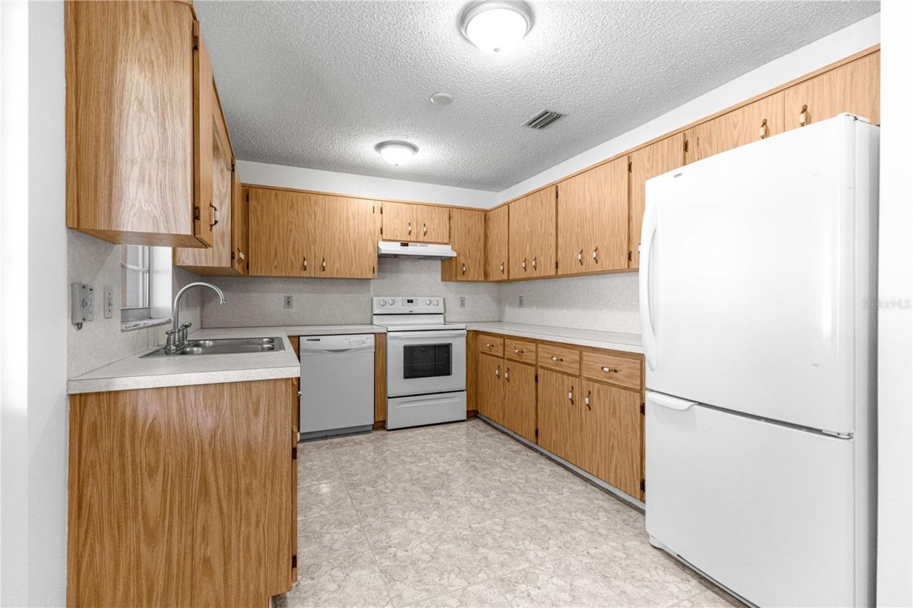 8575 SW 90th Lane, Unit C, Ocala, FL 34481 Photo