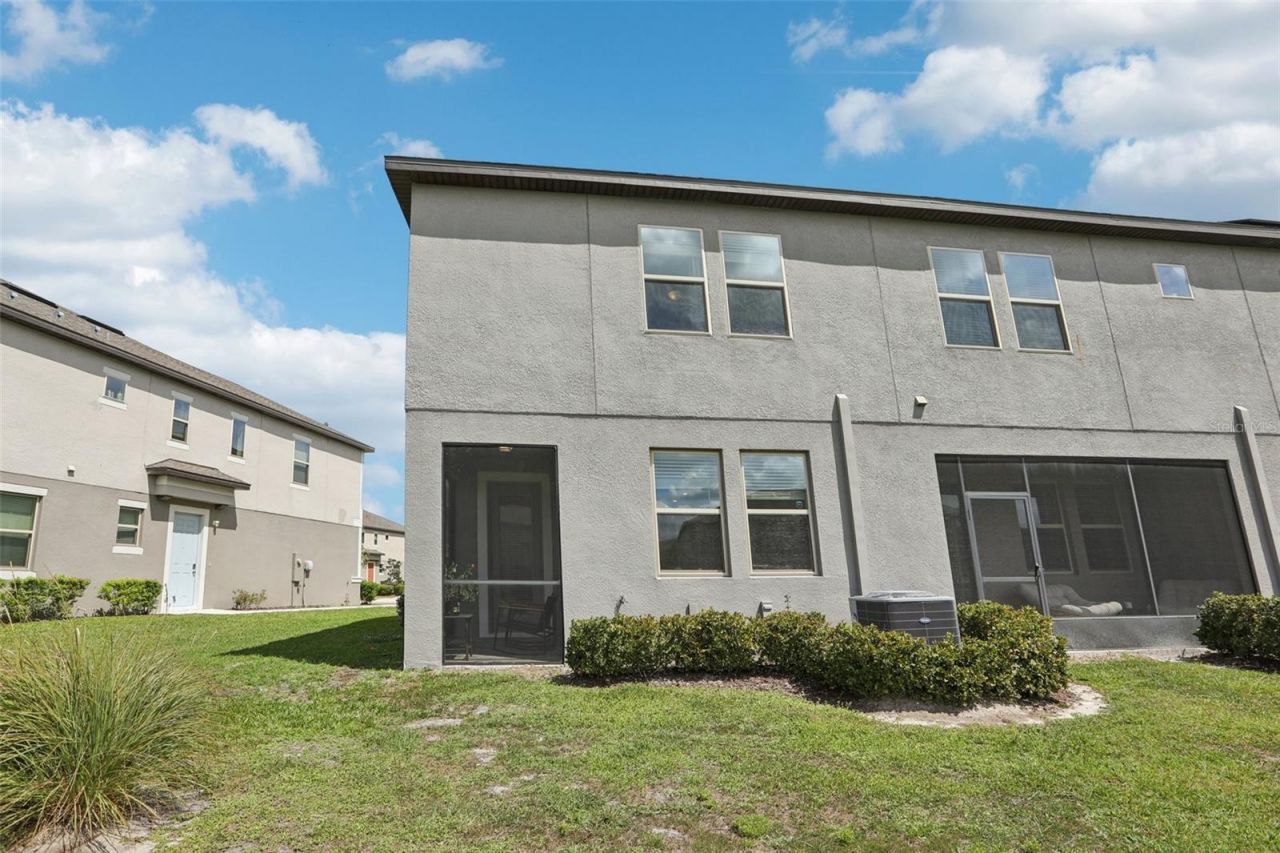 32010 Blue Passing Loop , Wesley Chapel, FL 33545 Photo