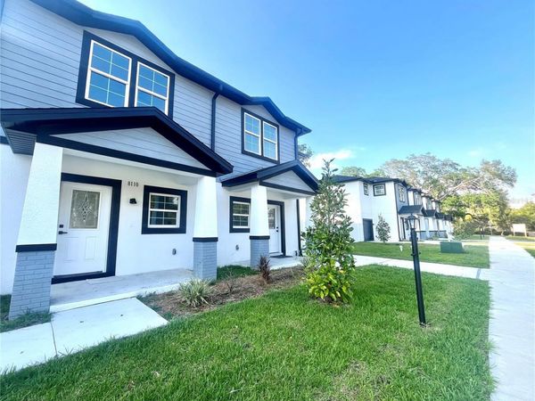 8110 N GREENWOOD AVENUE , TAMPA, FL 33604
