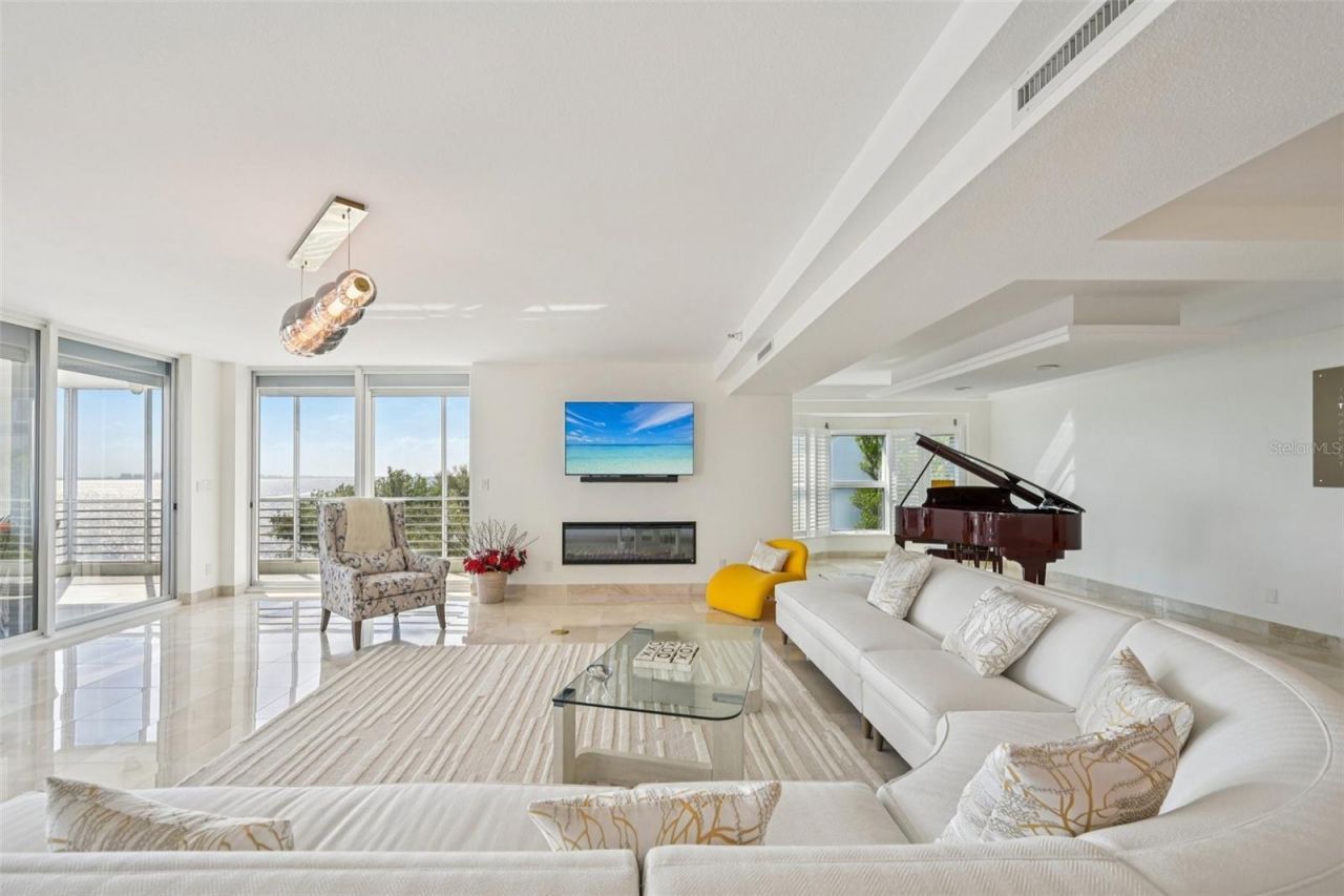 2450 Harbourside Drive, Unit 244, Longboat Key, FL 34228 Photo