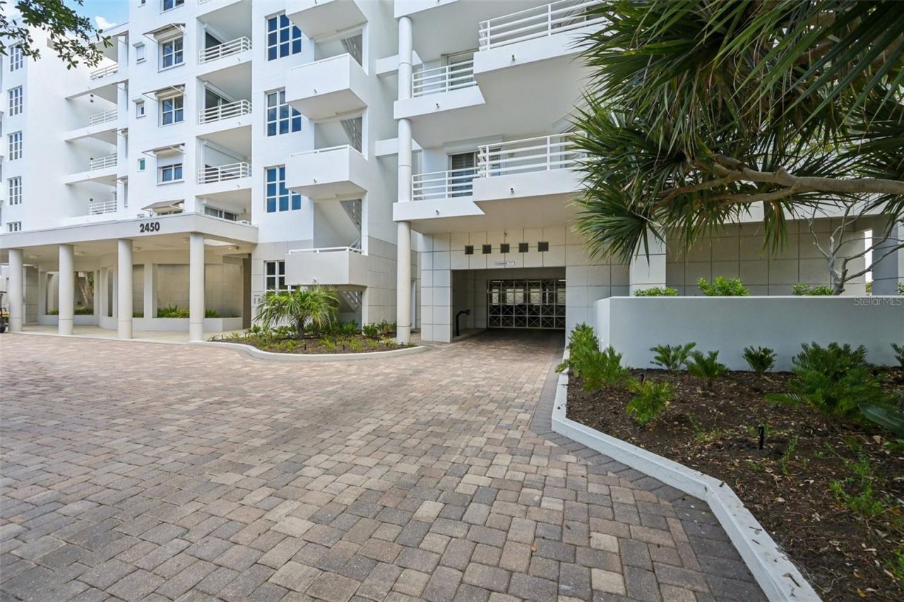 2450 Harbourside Drive, Unit 244, Longboat Key, FL 34228 Photo
