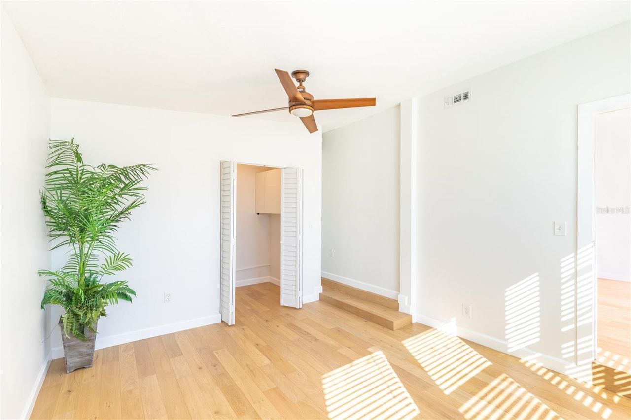 2110 Alcazar Way S, Saint Petersburg, FL 33712 Photo