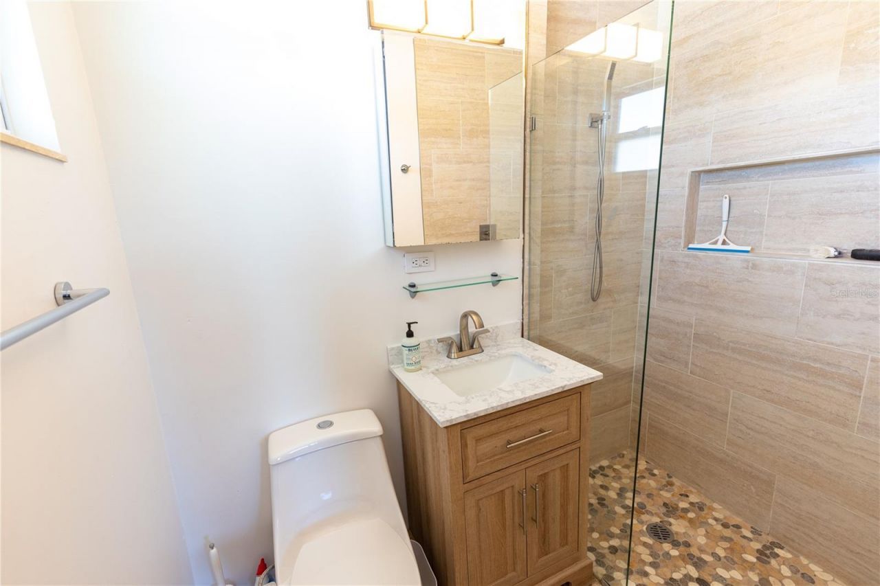 2110 Alcazar Way S, Saint Petersburg, FL 33712 Photo