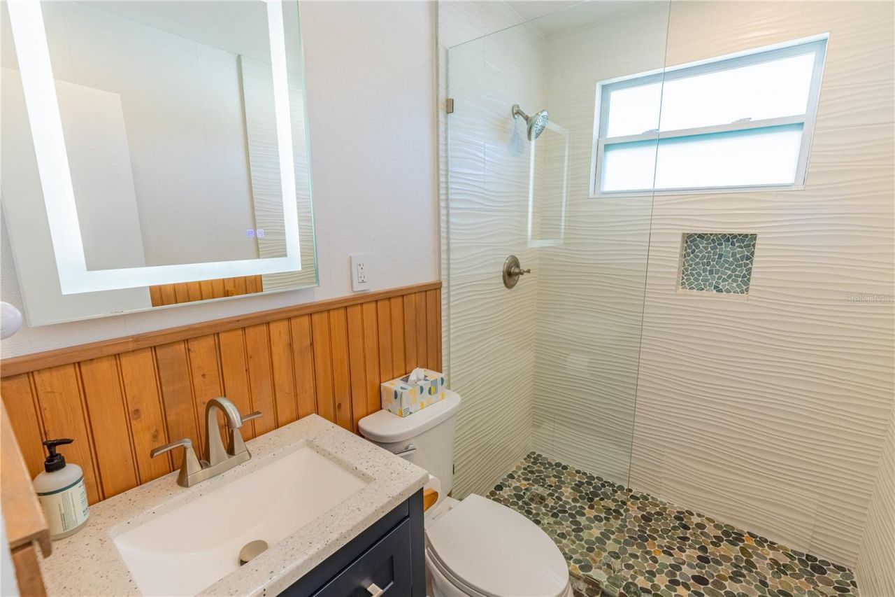 2110 Alcazar Way S, Saint Petersburg, FL 33712 Photo