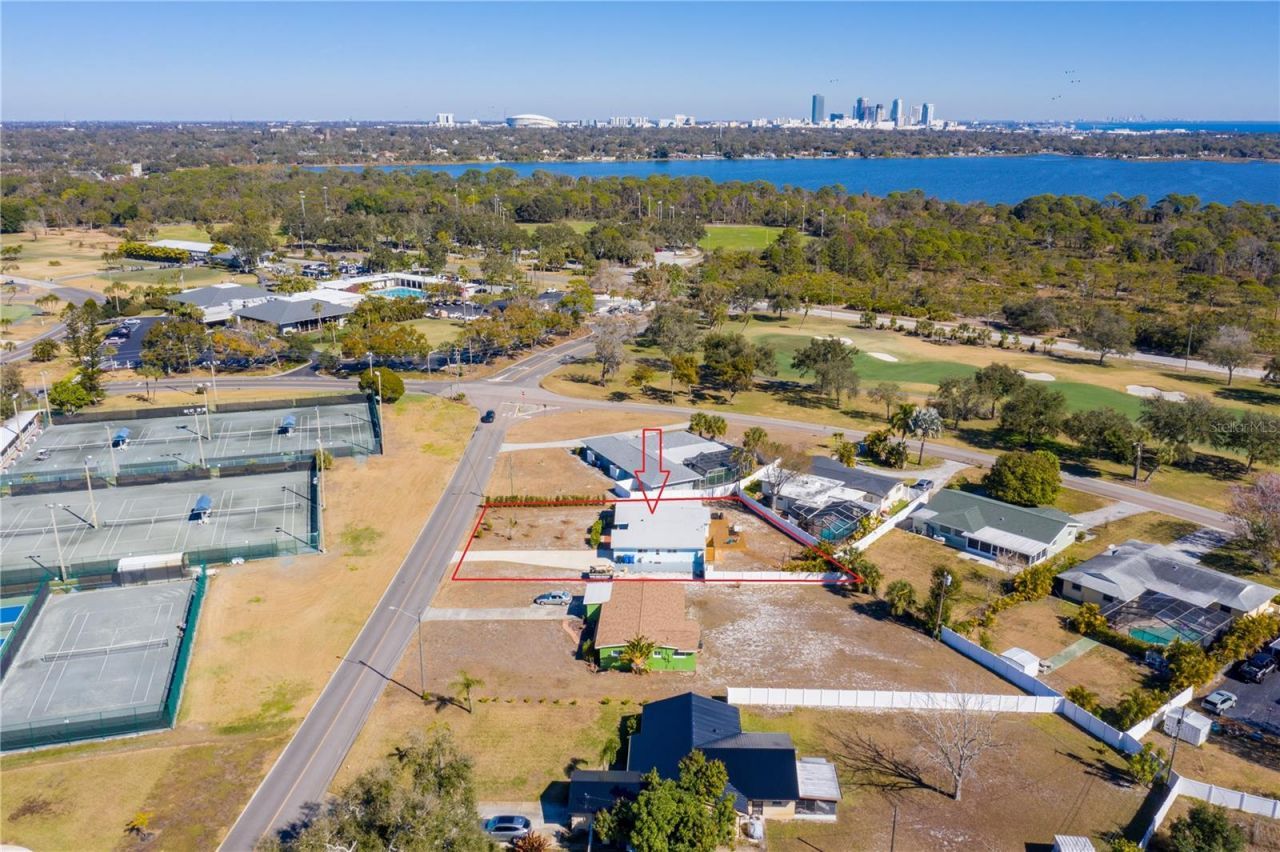 2110 Alcazar Way S, Saint Petersburg, FL 33712 Photo