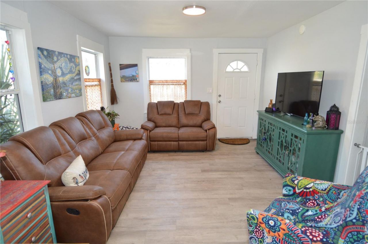 2852 60th Avenue N, Saint Petersburg, FL 33714 Photo
