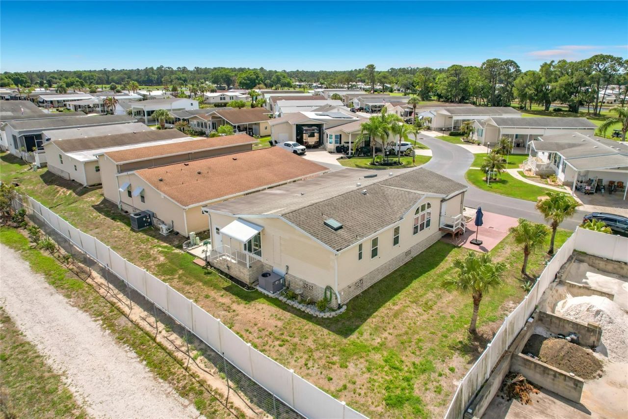 452 Par Drive, Frostproof, FL 33843 Photo