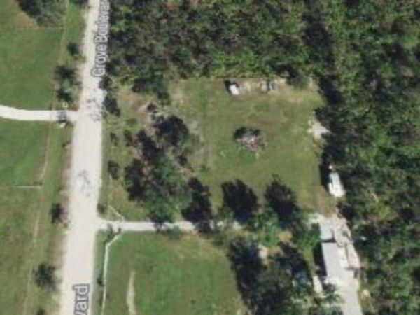 6104 GROVE BOULEVARD , PUNTA GORDA, FL 33982