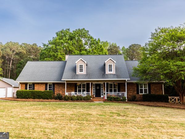 184 Wildflower Drive, Social Circle, GA 30025