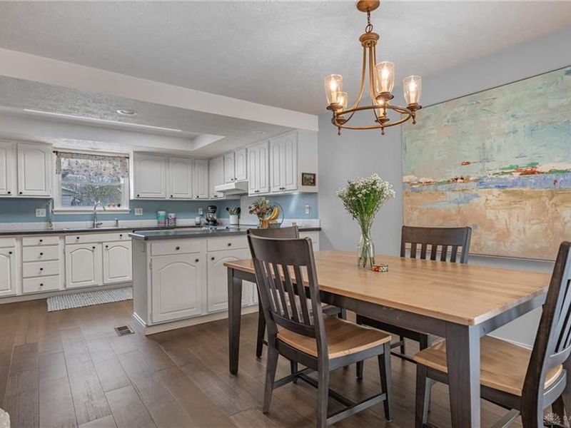 3140 Windmill Drive, Beavercreek, OH 45432 Photo 10