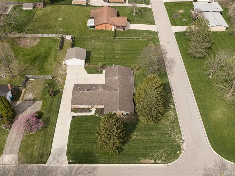 3140 Windmill Drive, Beavercreek, OH 45432 Photo 38