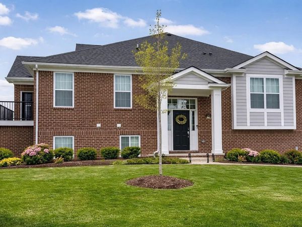 49773 Lantern Way, Canton, MI 48188