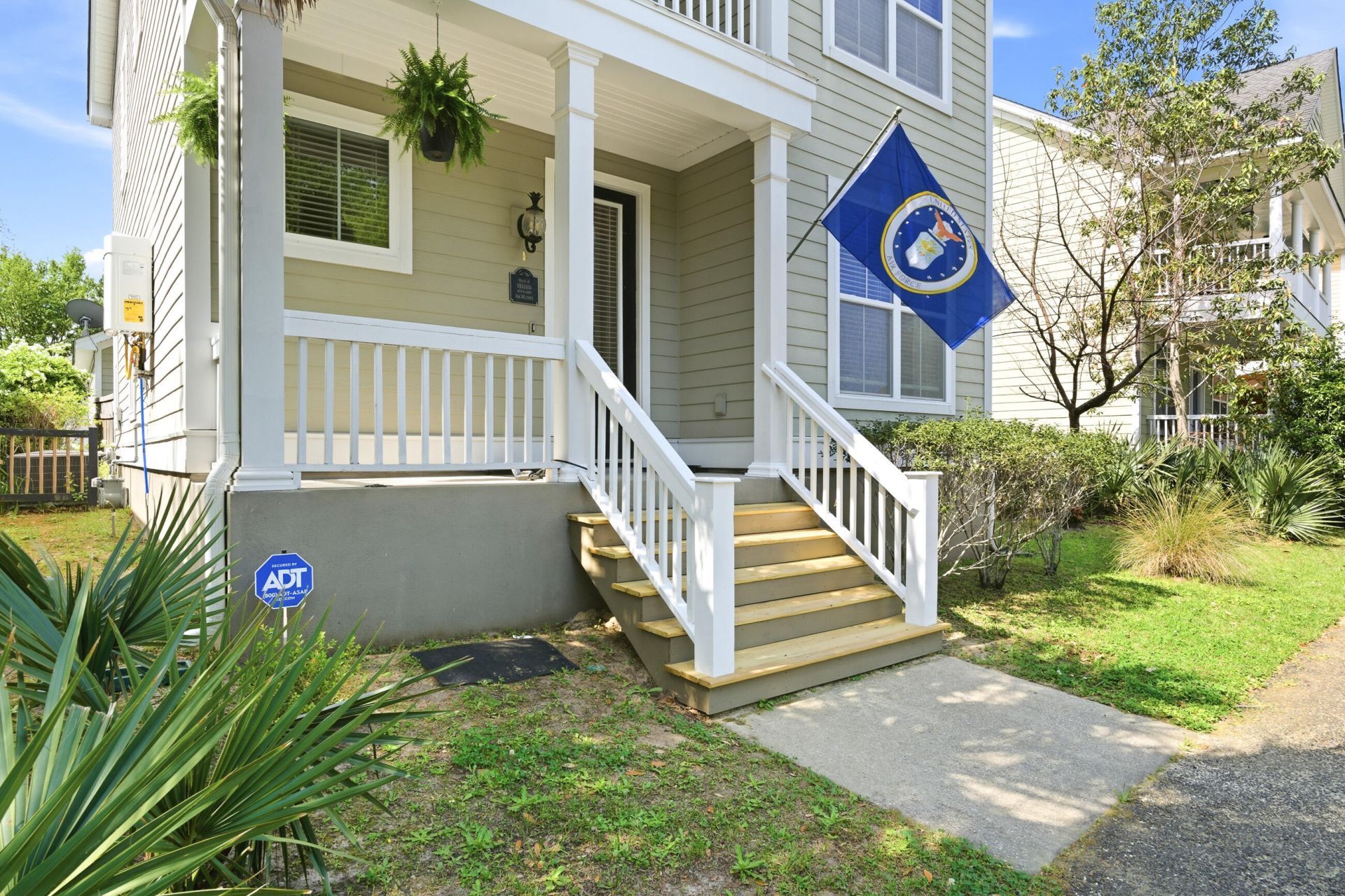 5292 E Dolphin Street Photo 4