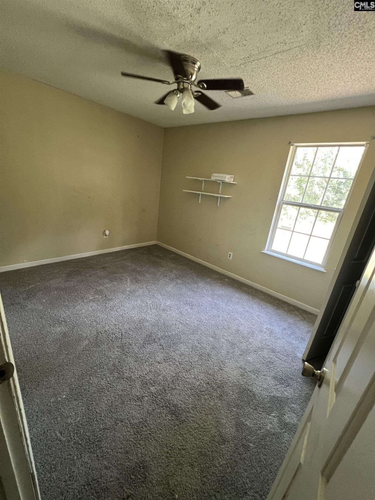 10 Piper Lane Photo 12