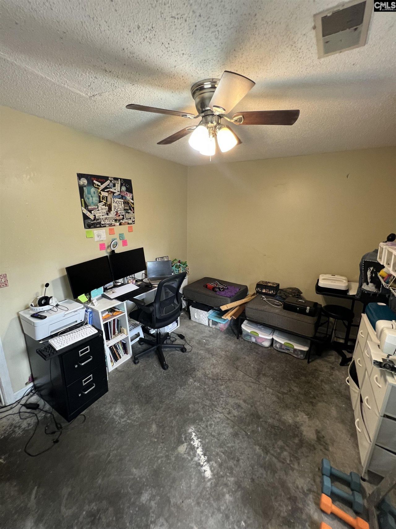 10 Piper Lane  Photo 13