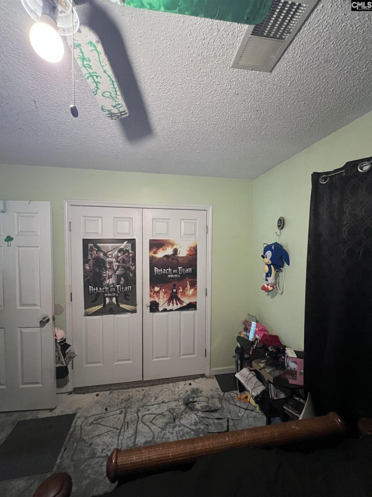 10 Piper Lane  Photo 16