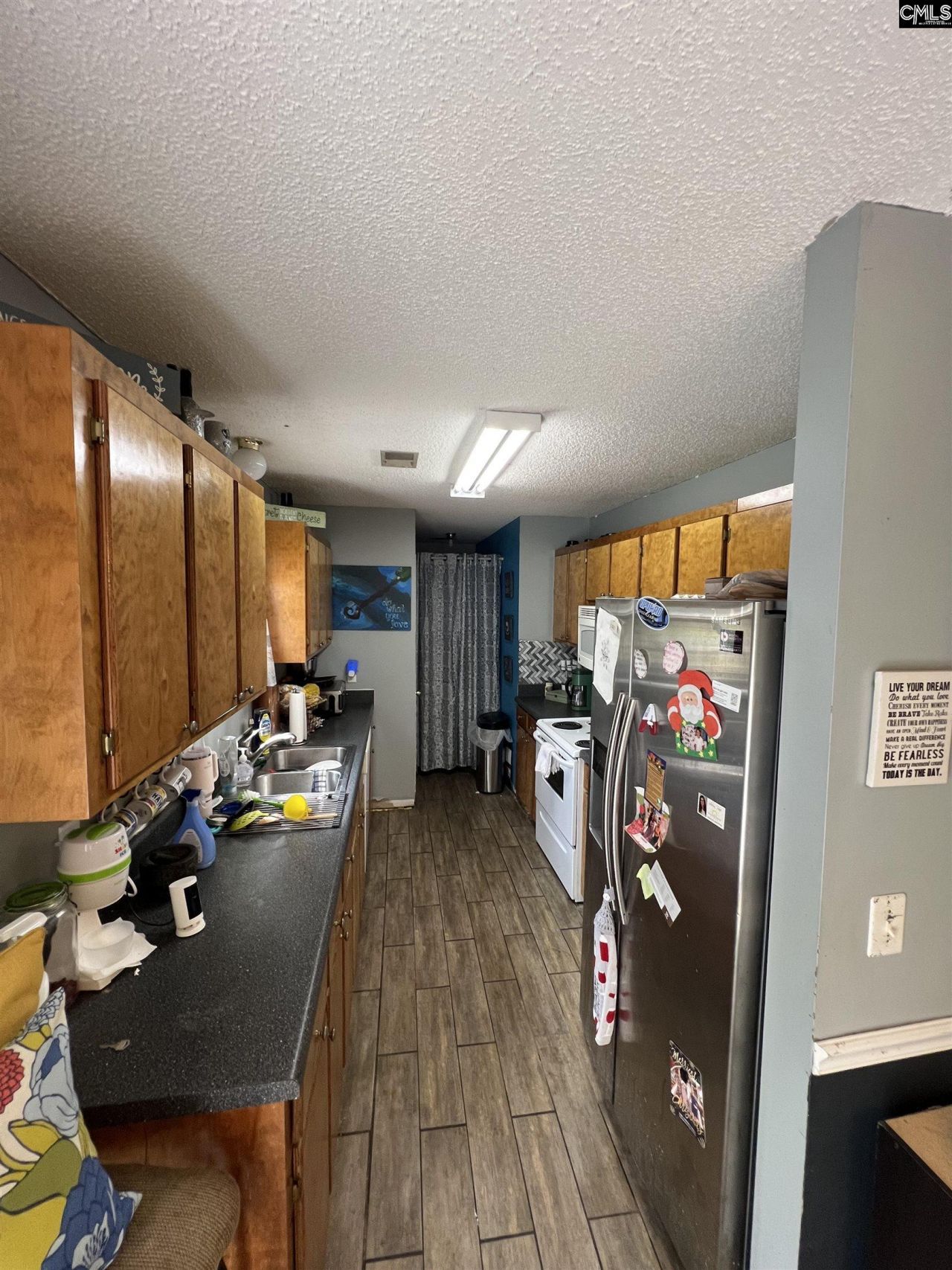 10 Piper Lane  Photo 8