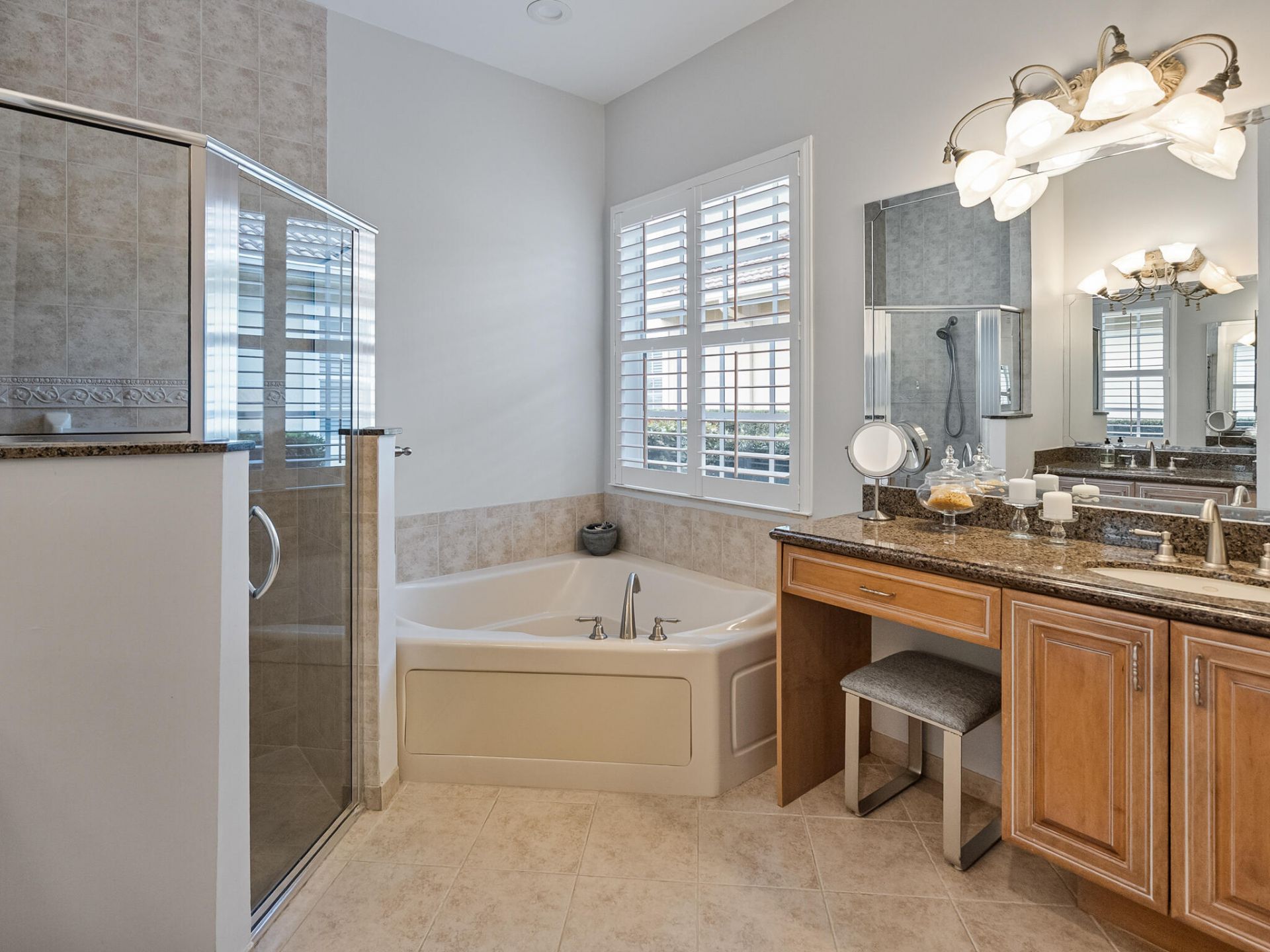 175 Via Rosina, Jupiter, FL 33458 Photo