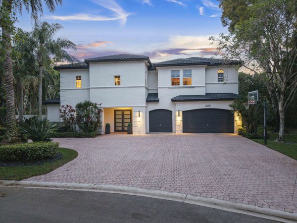 6015 Pinewood Avenue, Parkland, FL 33067