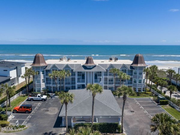 701 BEACH Avenue, Unit 201, Atlantic Beach, FL 32233