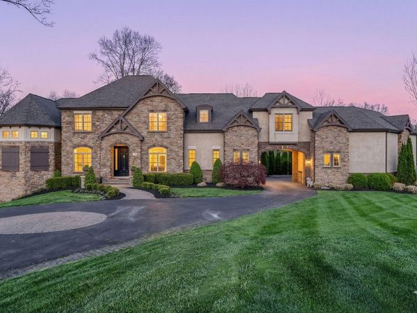 1403 Riverwood Lane, Powell, OH 43065