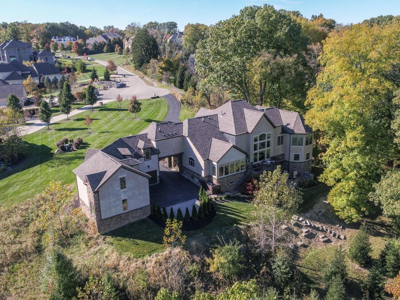 1403 Riverwood Lane, Powell, OH 43065 Photo 4