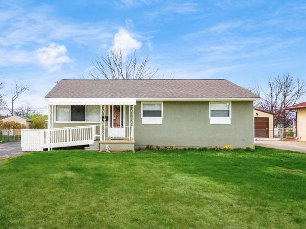 495 Lennox Avenue , Columbus, OH 43228