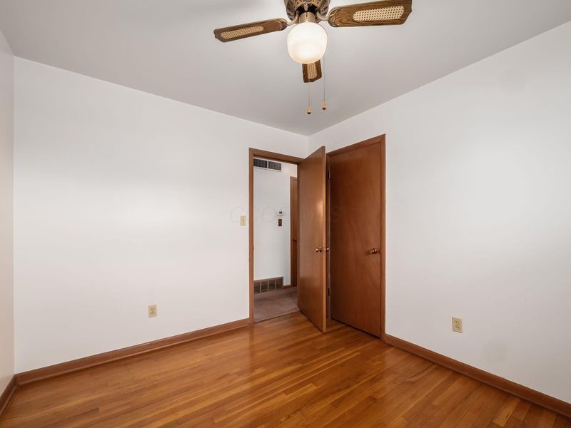 495 Lennox Avenue , Columbus, OH 43228 Photo 18