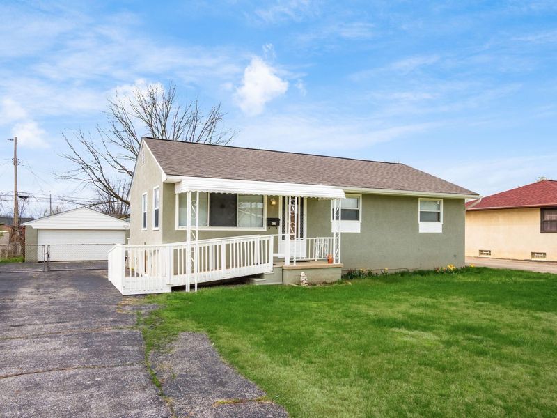 495 Lennox Avenue , Columbus, OH 43228 Photo 2