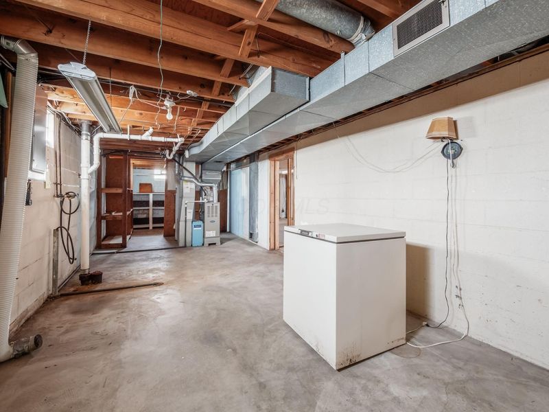 495 Lennox Avenue , Columbus, OH 43228 Photo 25