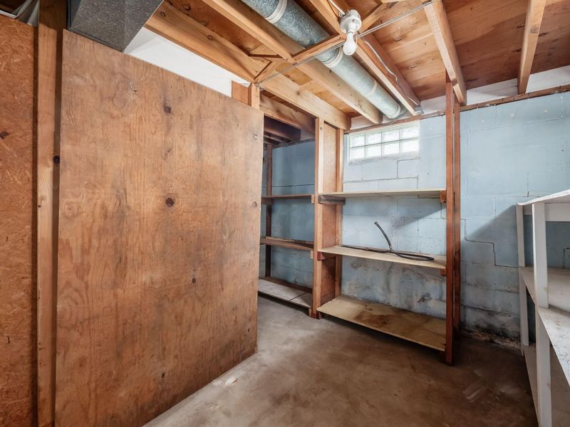 495 Lennox Avenue , Columbus, OH 43228 Photo 28